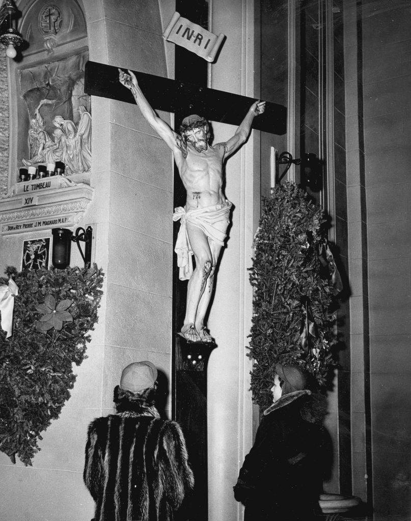 Crucifix de l'Oratoire Saint-Joseph